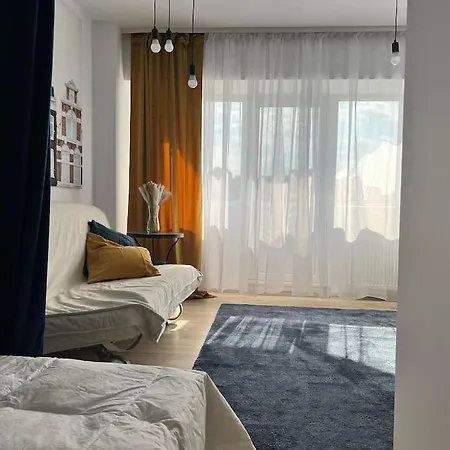 Riverside View Daire