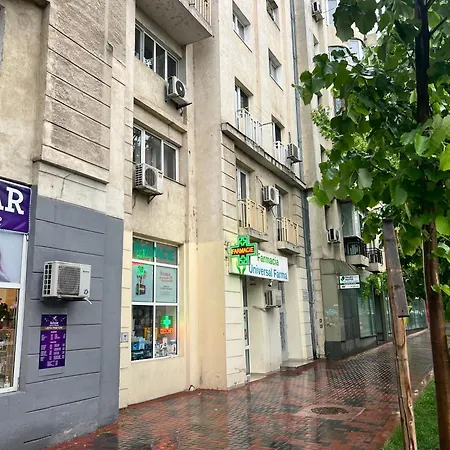 Апартаменти Riverside View